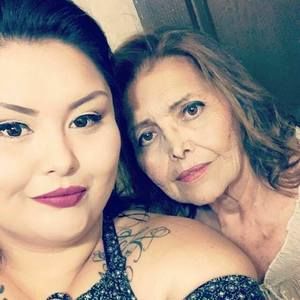 Meet your Posher, Luz